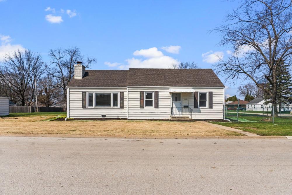 Currently Displayed Property Photo