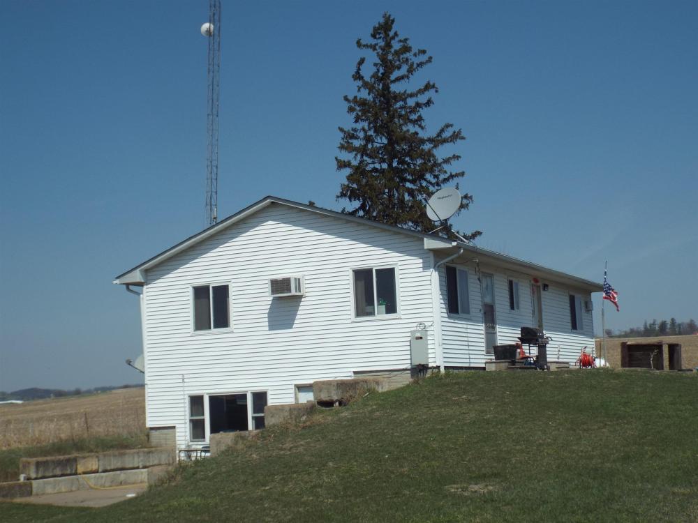 Currently Displayed Property Photo