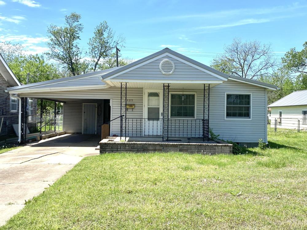 Currently Displayed Property Photo