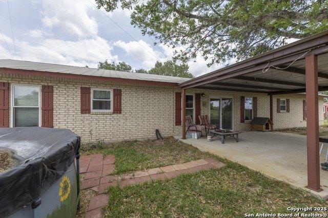 Currently Displayed Property Photo