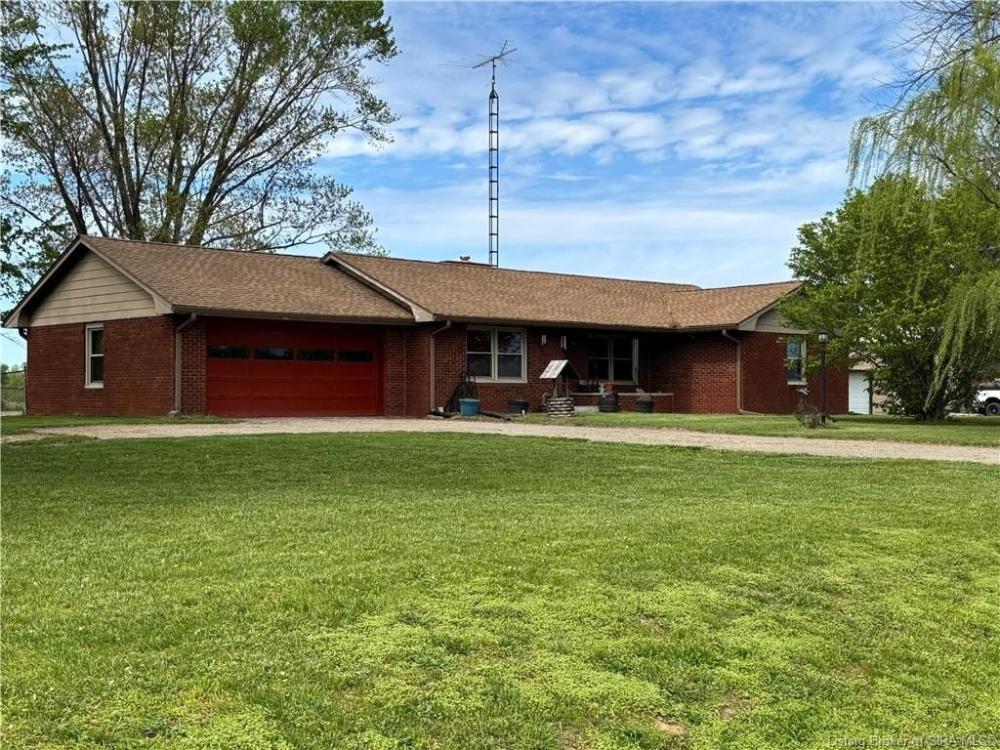 Currently Displayed Property Photo