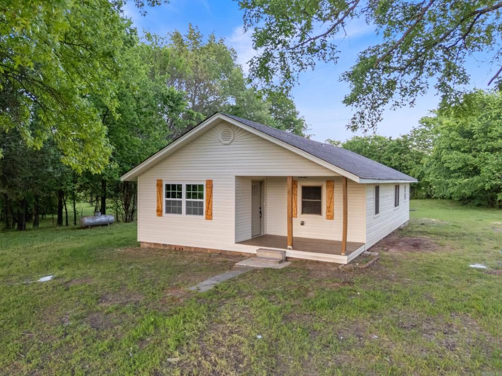 Currently Displayed Property Photo