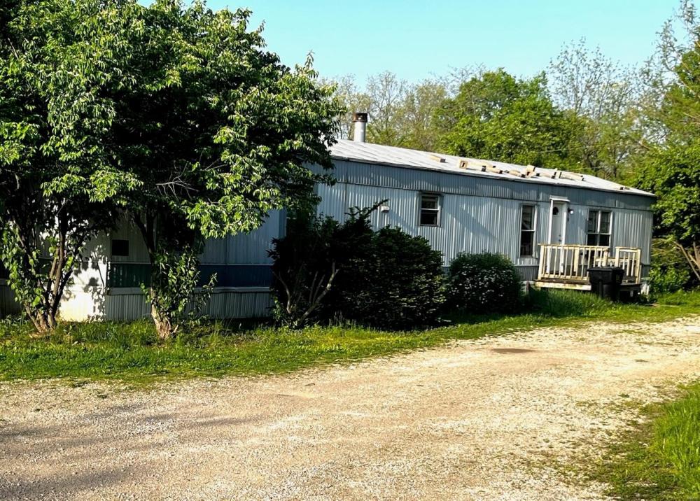 Currently Displayed Property Photo