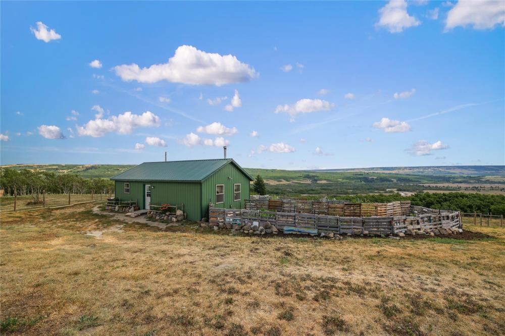 Currently Displayed Property Photo