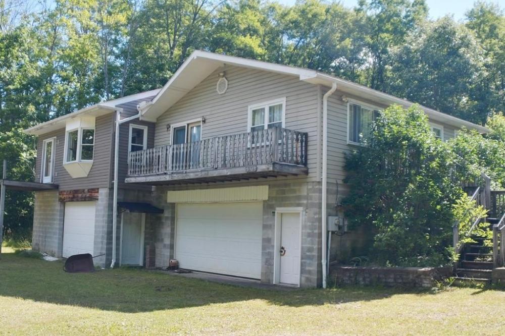 Currently Displayed Property Photo