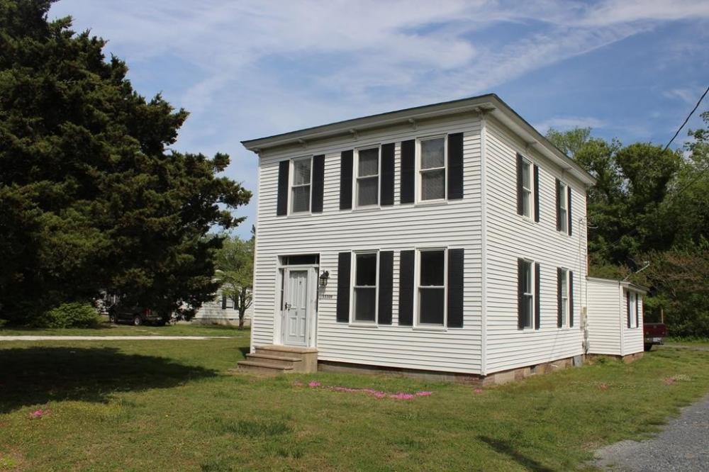 Currently Displayed Property Photo