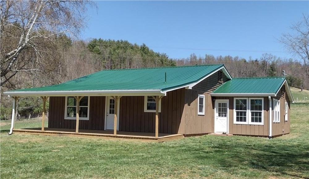 Currently Displayed Property Photo