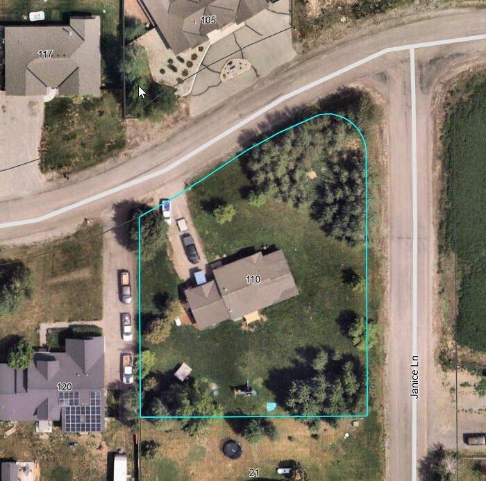Currently Displayed Property Photo