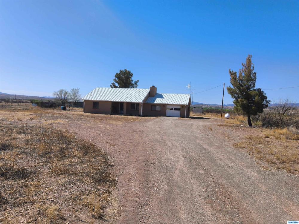 Currently Displayed Property Photo