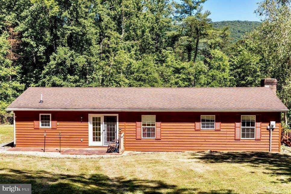 Currently Displayed Property Photo