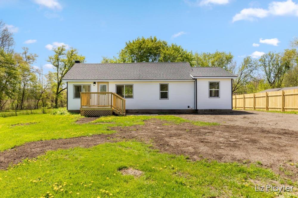 Currently Displayed Property Photo