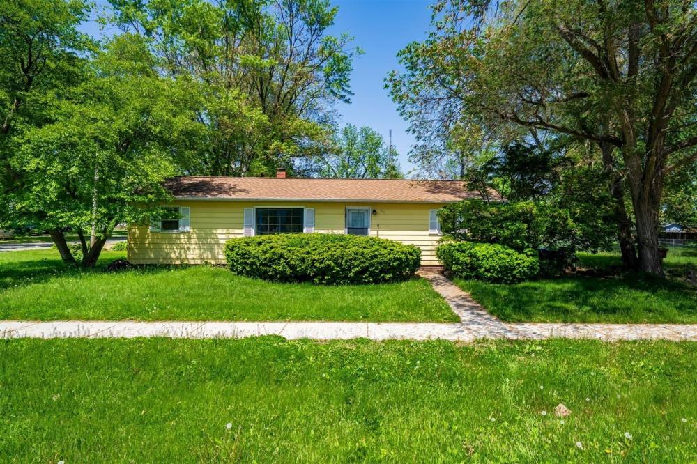 Currently Displayed Property Photo