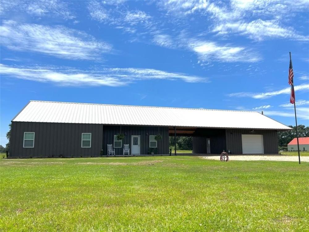 Currently Displayed Property Photo