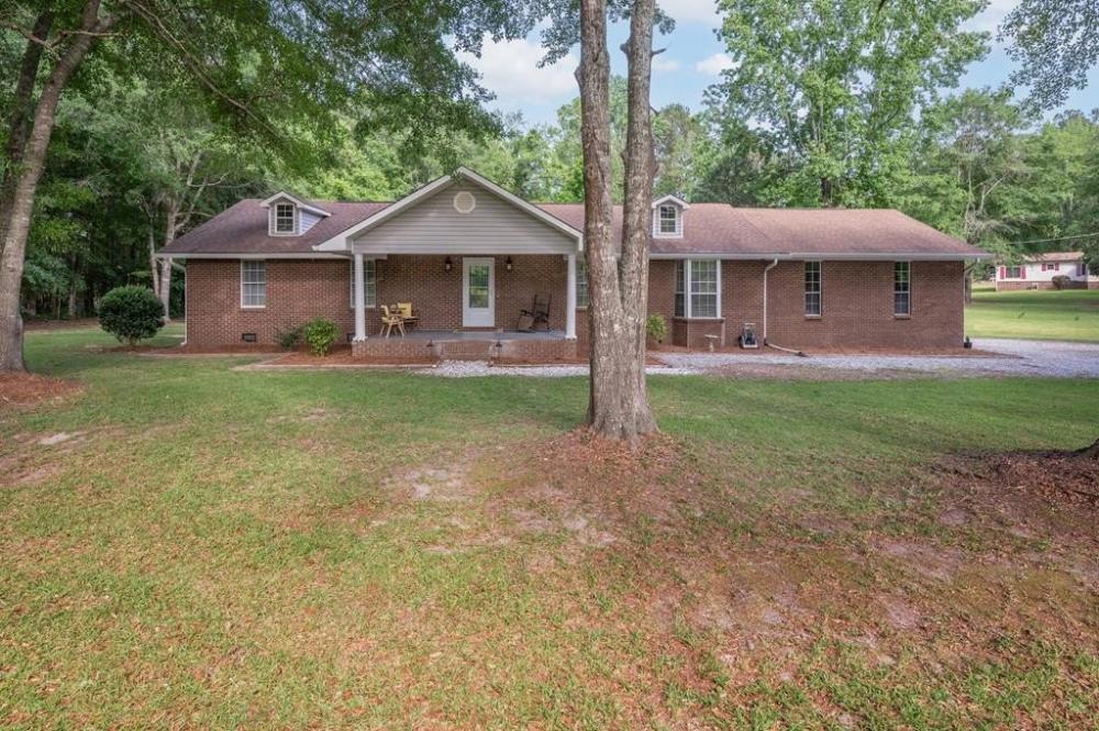 Currently Displayed Property Photo