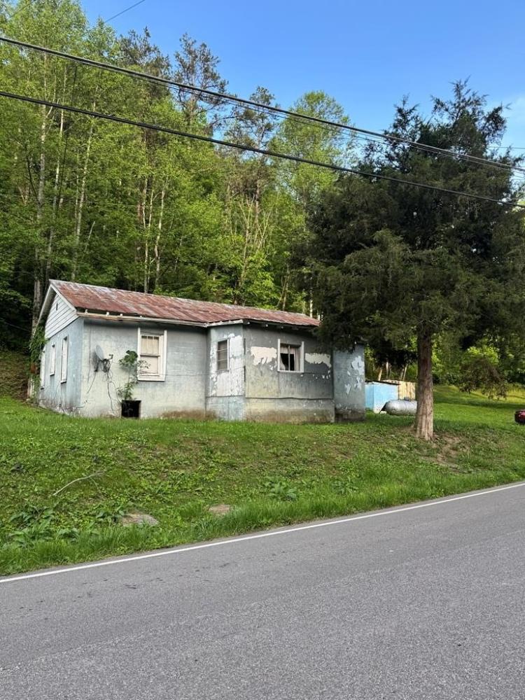 Currently Displayed Property Photo