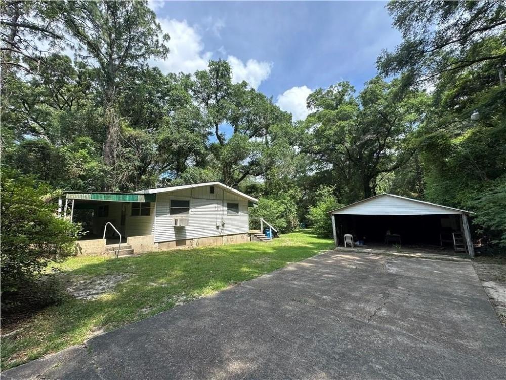 Currently Displayed Property Photo