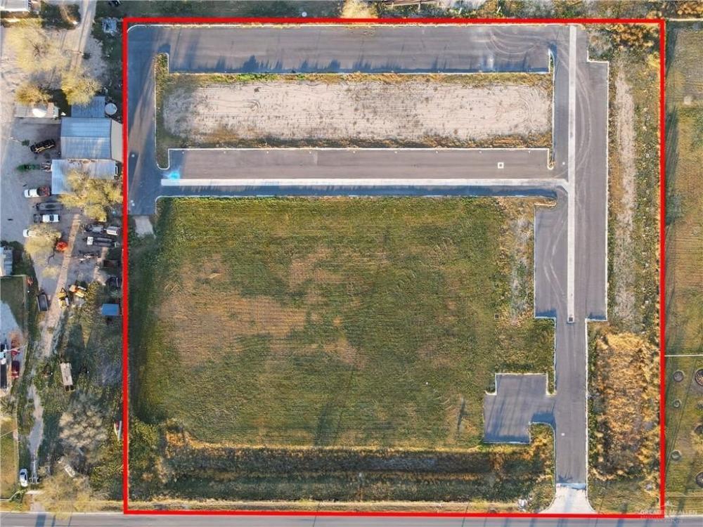 Currently Displayed Property Photo