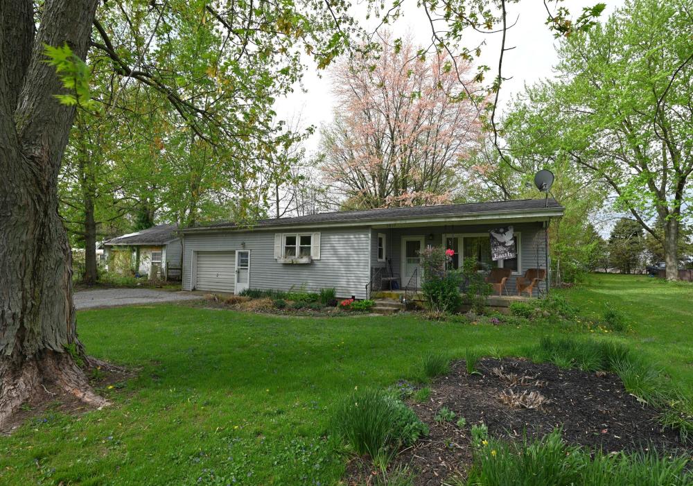 Currently Displayed Property Photo
