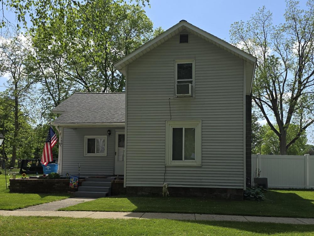 Currently Displayed Property Photo