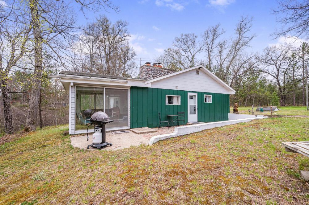 Currently Displayed Property Photo