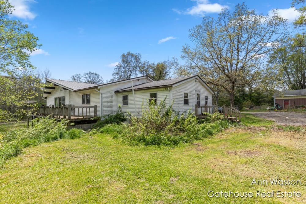 Currently Displayed Property Photo