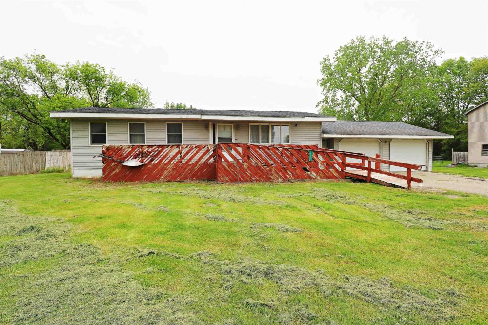 Currently Displayed Property Photo