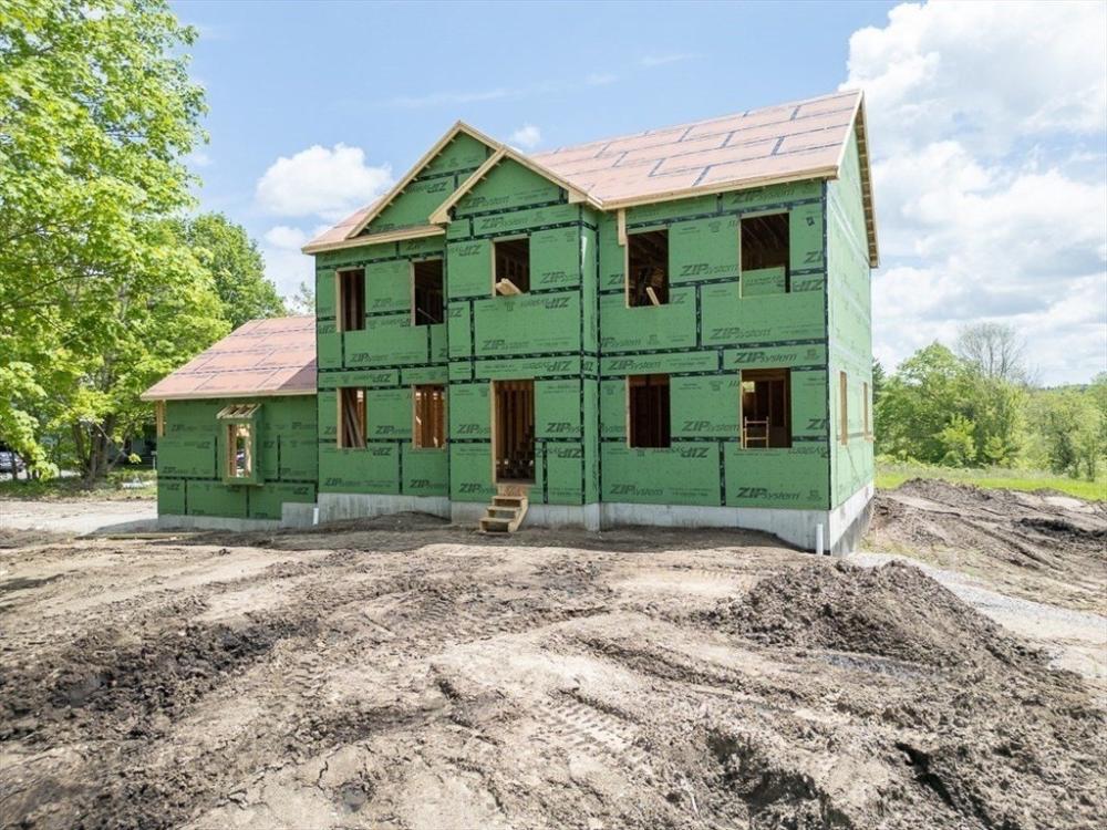 Currently Displayed Property Photo