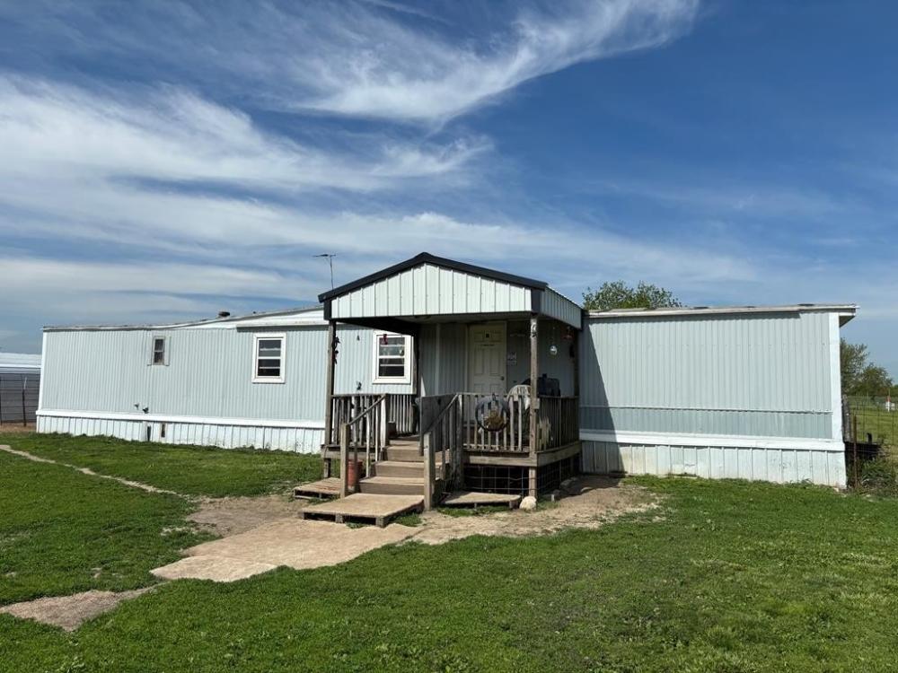 Currently Displayed Property Photo
