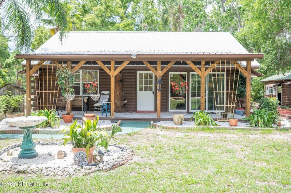 Currently Displayed Property Photo