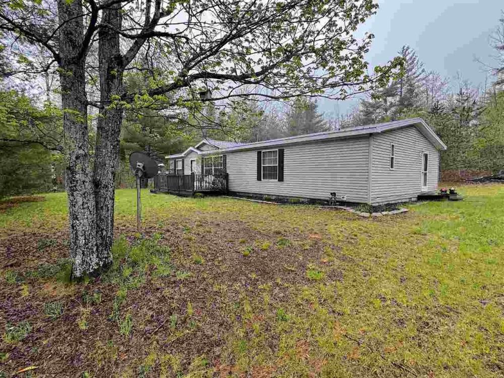 Currently Displayed Property Photo