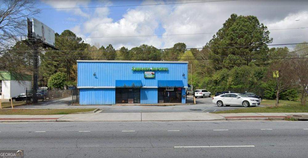 Currently Displayed Property Photo