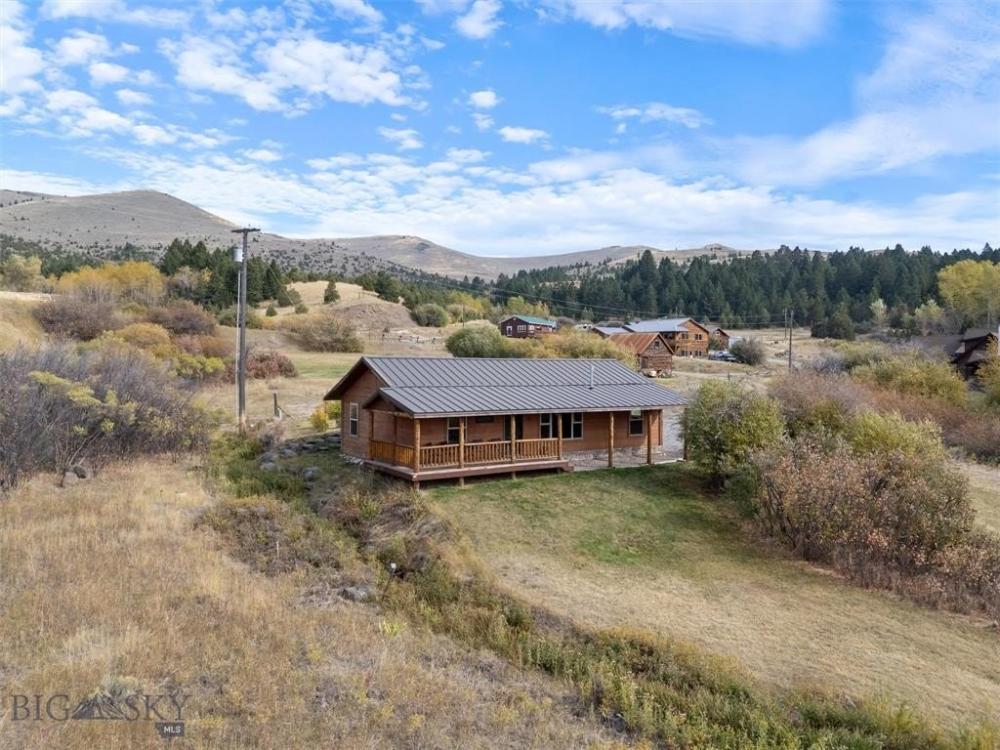 Currently Displayed Property Photo