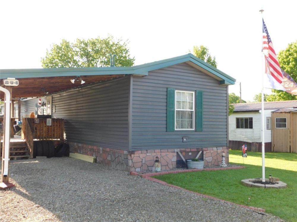 Currently Displayed Property Photo