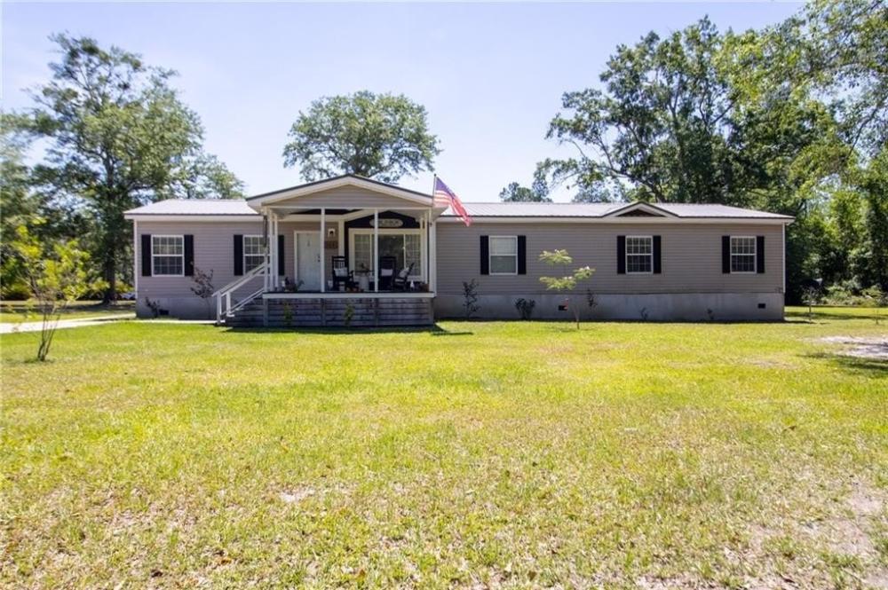 Currently Displayed Property Photo