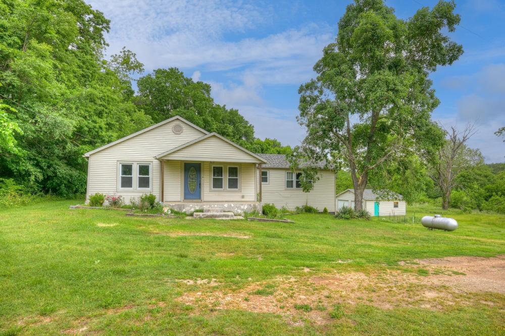 Currently Displayed Property Photo