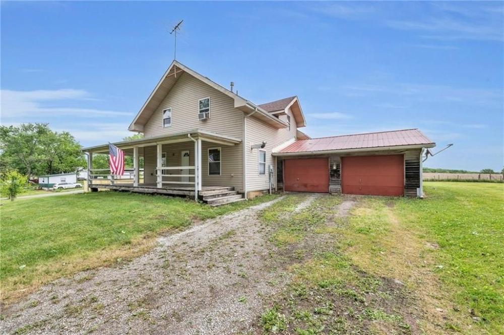 Currently Displayed Property Photo