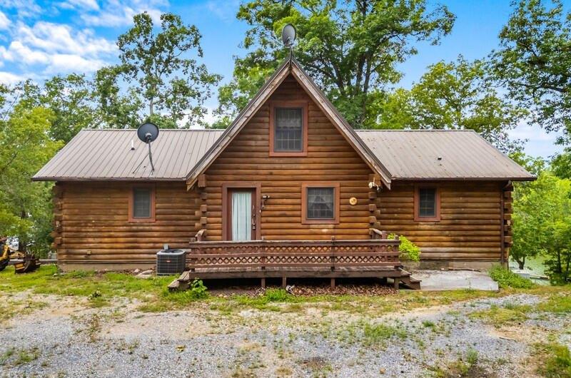 Currently Displayed Property Photo