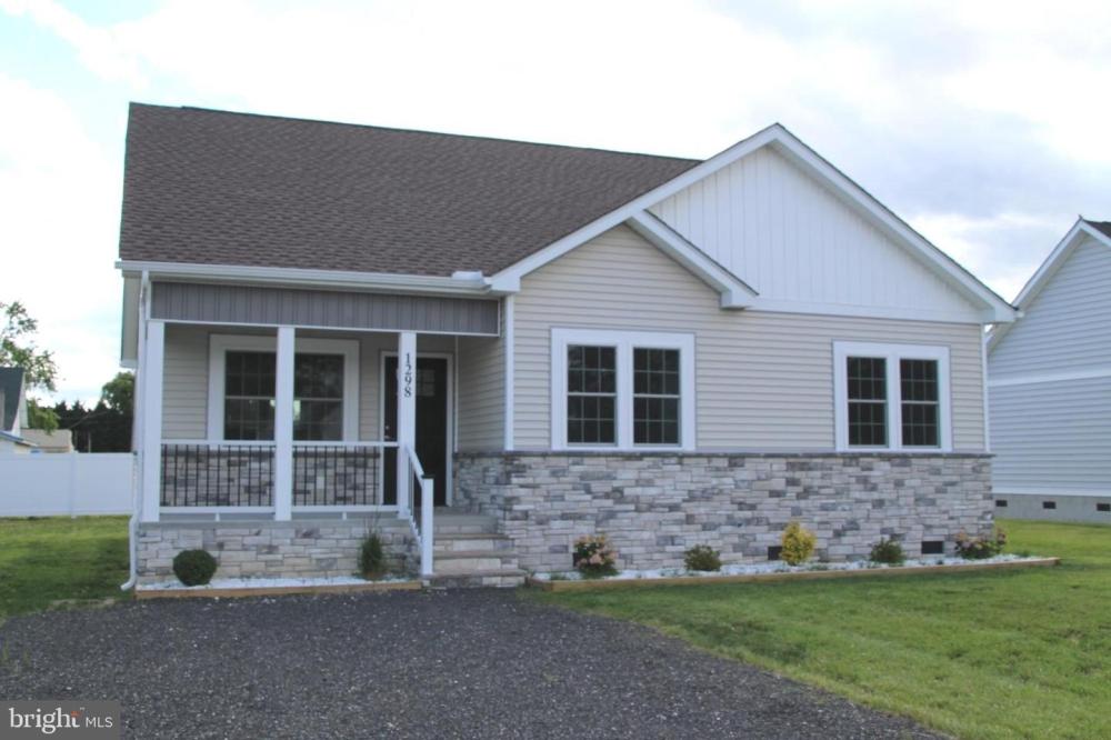 Currently Displayed Property Photo