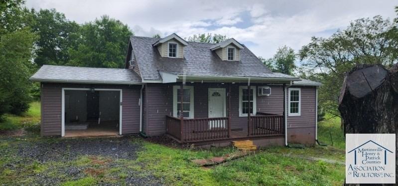 Currently Displayed Property Photo