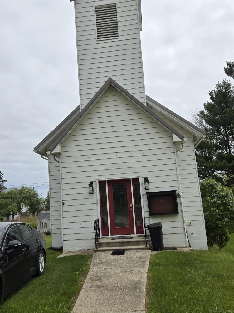 Currently Displayed Property Photo