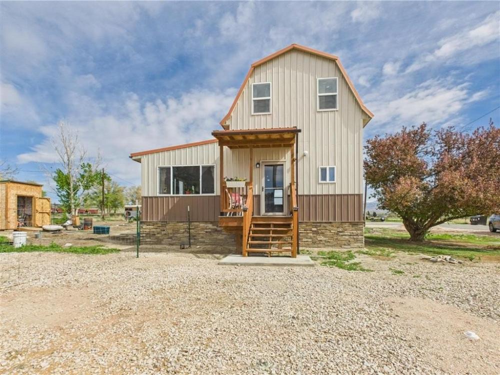 Currently Displayed Property Photo