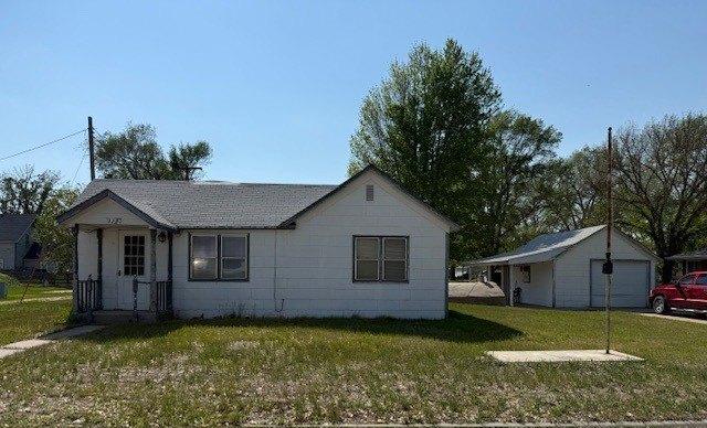 Currently Displayed Property Photo