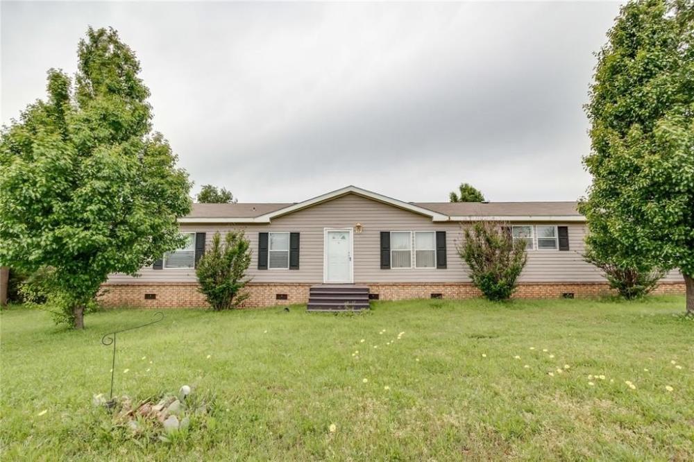 Currently Displayed Property Photo