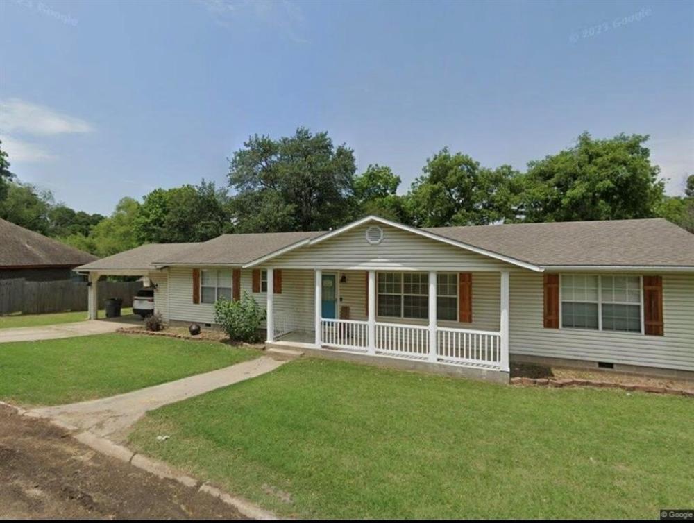 Currently Displayed Property Photo