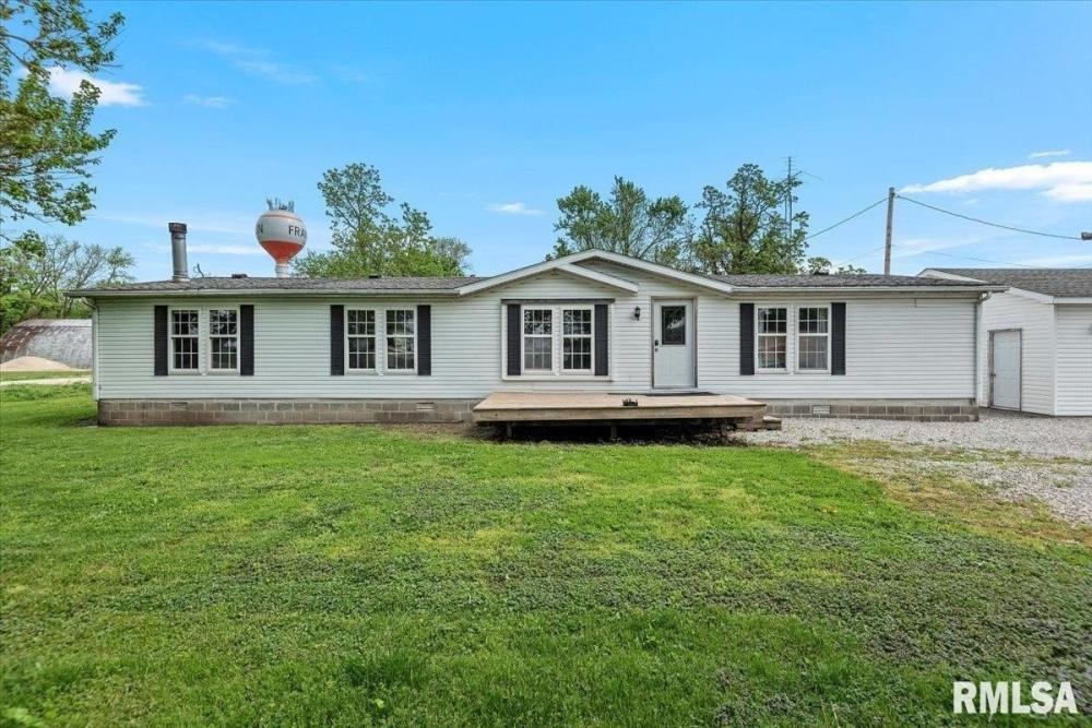 Currently Displayed Property Photo