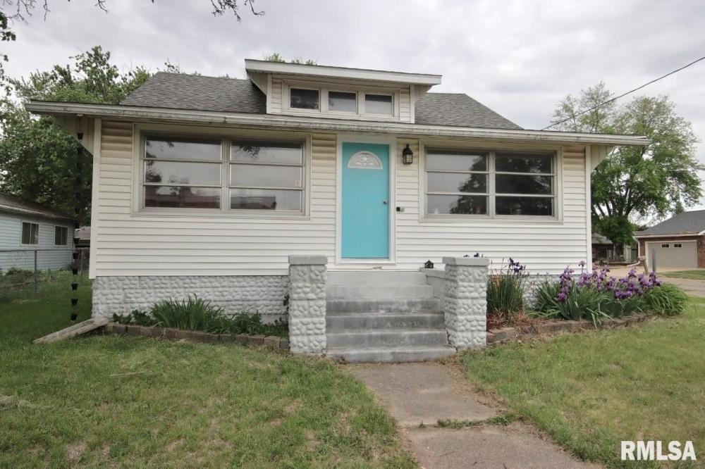 Currently Displayed Property Photo