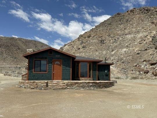 Currently Displayed Property Photo