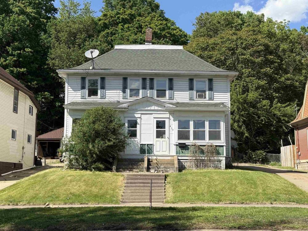 Currently Displayed Property Photo