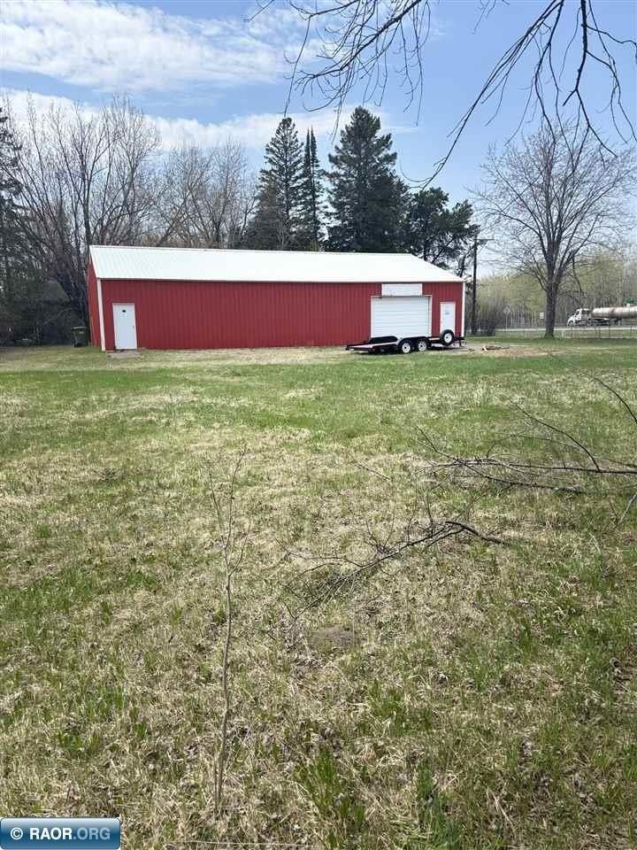 Currently Displayed Property Photo