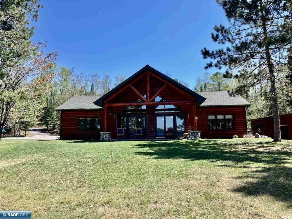 Currently Displayed Property Photo